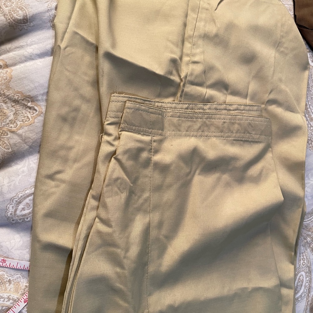 New - Picture 3 of 5